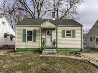 2512 S 8th St, Springfield, IL 62703