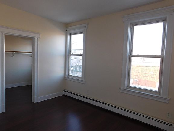2nd image of 12704 22nd Ave