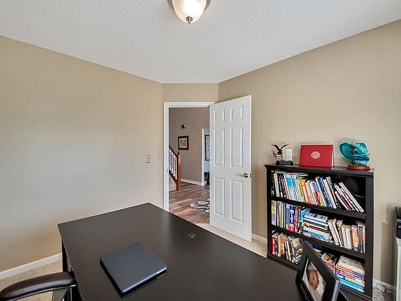 5th image of 6218 Parkmeadow Ln