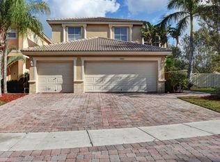 5307 Victoria Cir, West Palm Beach, FL 33409