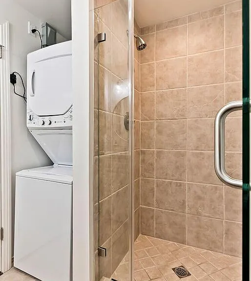 609 N Doheny Dr #D — Photo 8