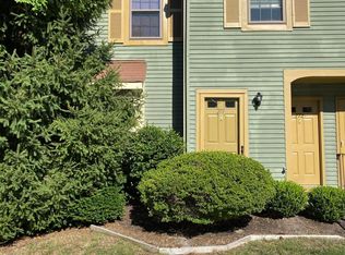 271 Gloucester Ct, Aberdeen, NJ 07747