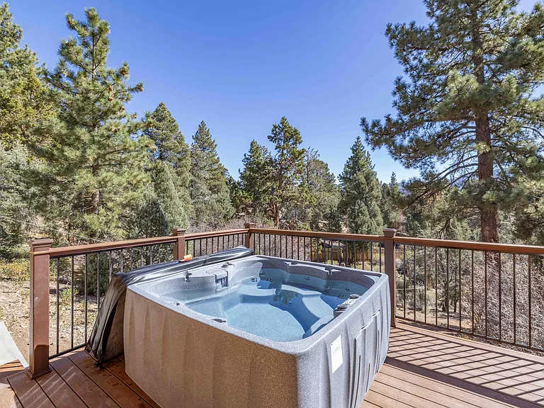 1086 Whispering Forest Dr — Photo 27