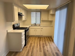 447 S Lemon St APT 2, Orange, CA 92866
