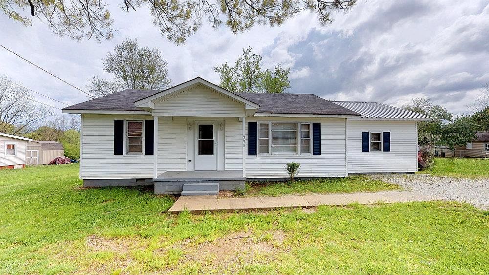 238 Holmes St, Trezevant, TN 38258 Zillow