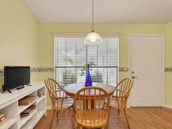 5th image of 240 Juniper Way