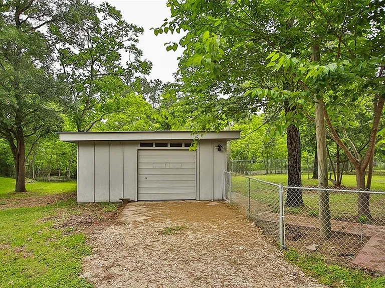 30115 Misty Meadow Dr — Photo 19