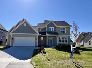 N54W19407 Kearney LANE, Menomonee Falls, WI 53051