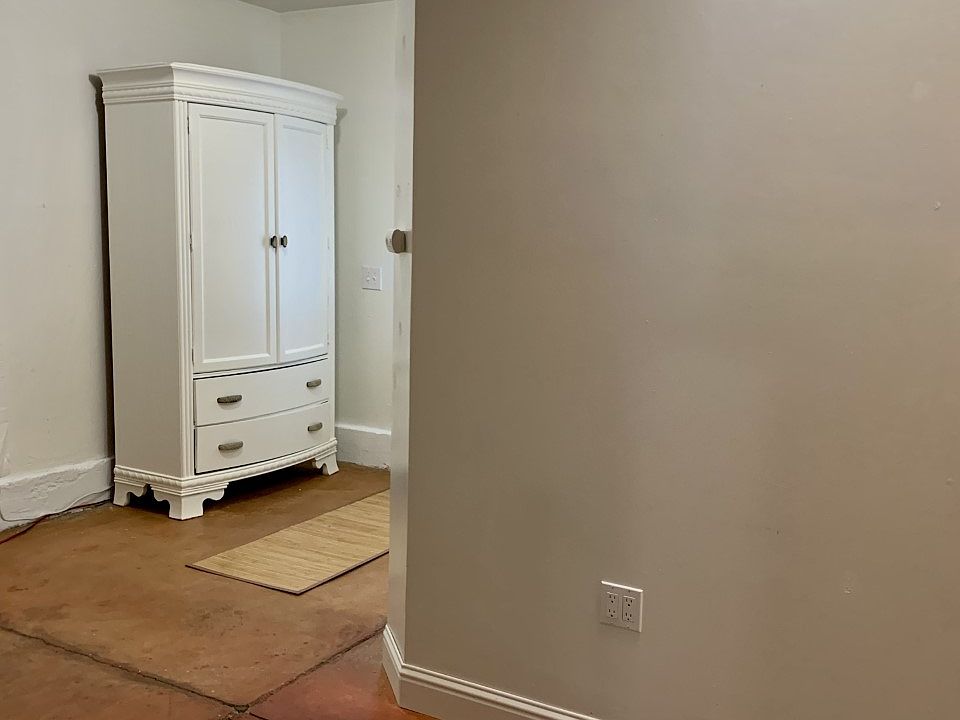 1st image of 3628 California Ave #1