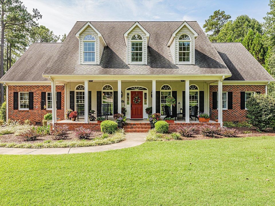 1st image of 206 Pembroke Dr. Drive