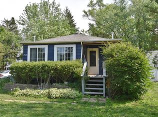 717 Carlisle Rd, Batavia, IL 60510