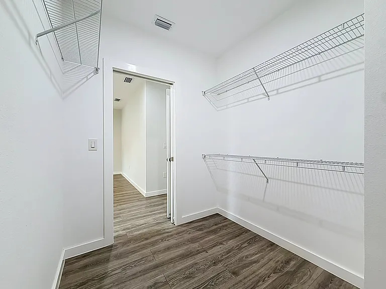 1956 Freedom Dr #1 — Photo 34