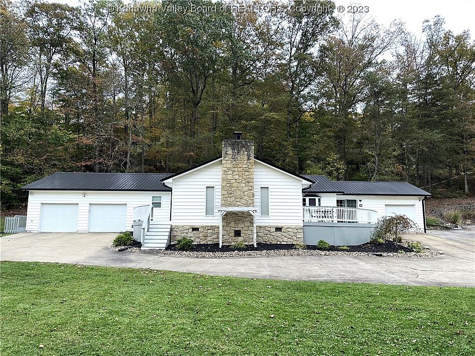 1st image of 29 Country Oaks Ln