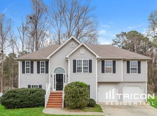 4650 Camelot Dr, Douglasville, GA 30135