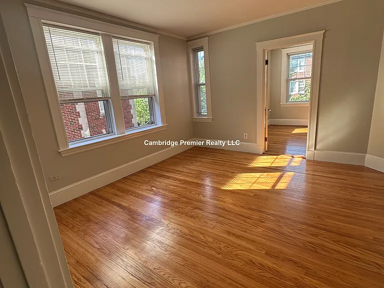154 Summer St #3 — Photo 1