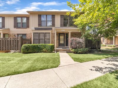 8667 Edgewater Ln #1, Warren, MI, 48093