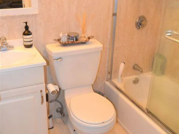 72 Babcock St #7, Brookline, MA 02446