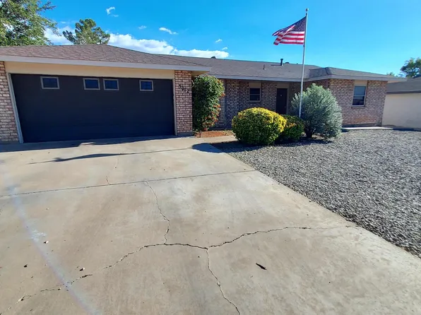 3012 Thunder Rd, Alamogordo, NM 88310