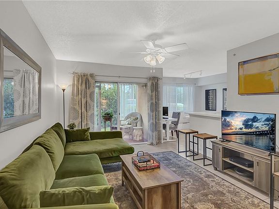 4th image of 1550 S 42nd Cir APT 103