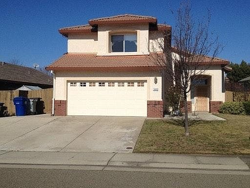 1st image of 1400 Walden Dr