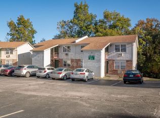 1240 Saline Rd #104, Fenton, MO 63026