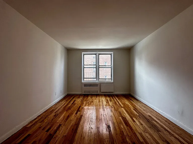 34-57 73rd St #4D — Photo 6