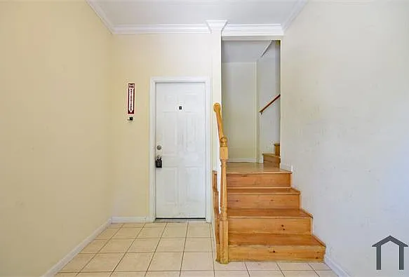 3300 Windsor Ave #1 — Photo 19