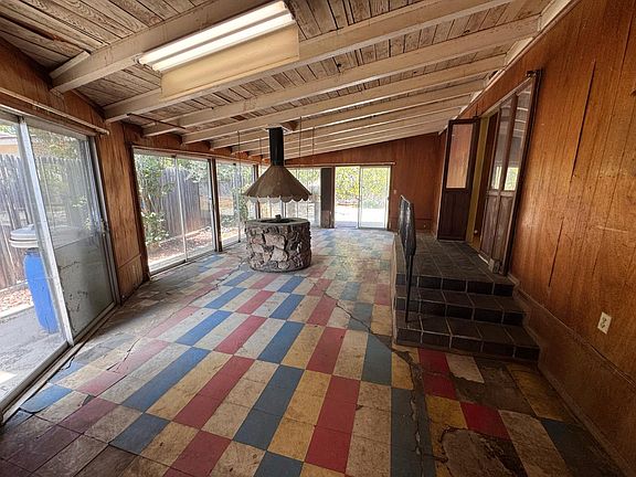 4th image of 677 Rossmore Rd