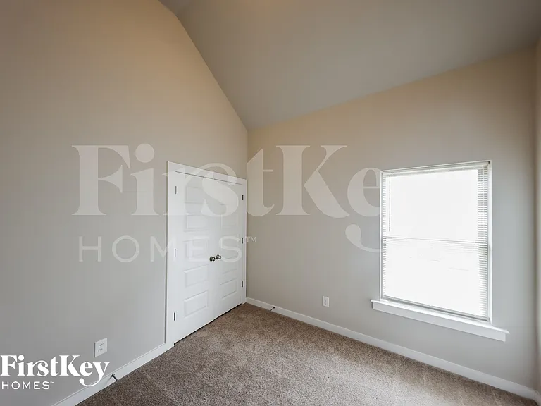 50 County Road 1702 — Photo 11