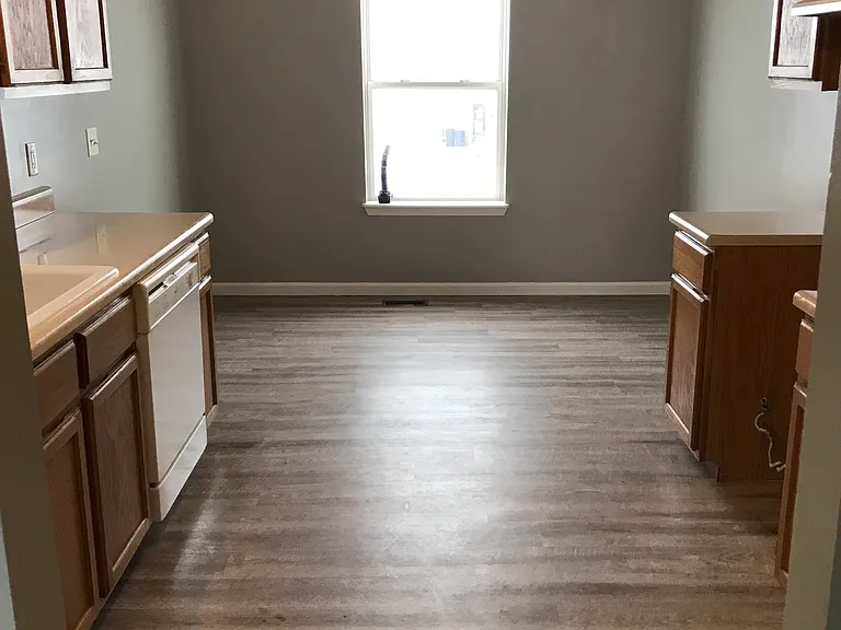 401 Wesleyan Ter #401 — Photo 11