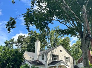 6119 Wynnwood Rd, Bethesda, MD 20816