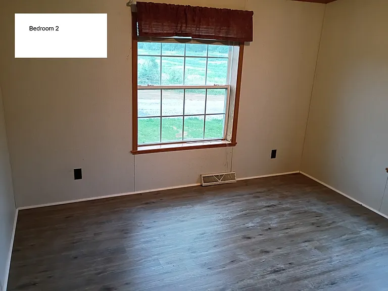 828 Shepherdstown Pike — Photo 9