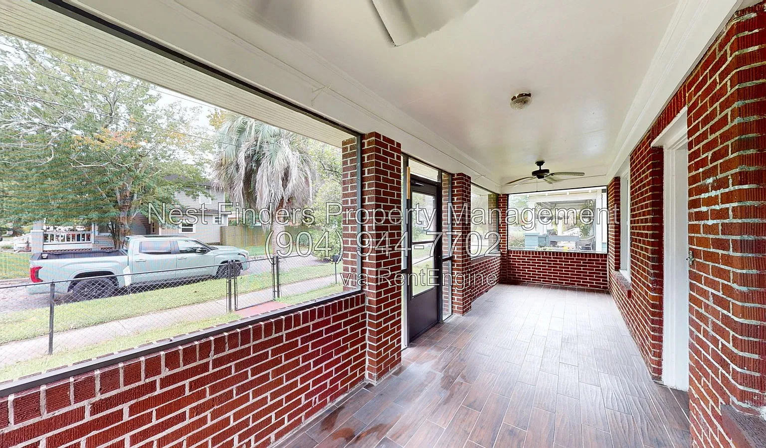 2 bed, 2.0 bath, 1176 sqft, $1,799 — Photo 2