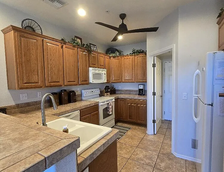 3470 Kearsage Dr #E102 — Photo 16