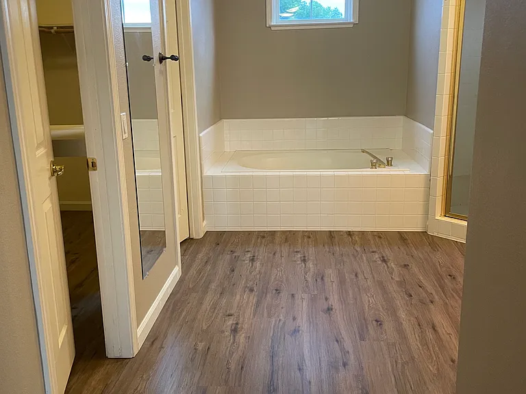 702 Quail Run Cir — Photo 28