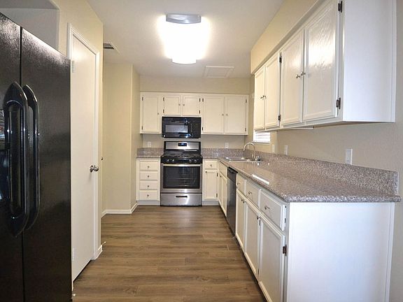 3rd image of 8352 Carmen Blvd