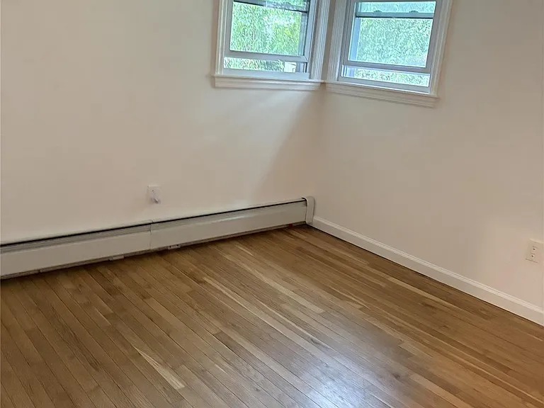 50 Pine St — Photo 16