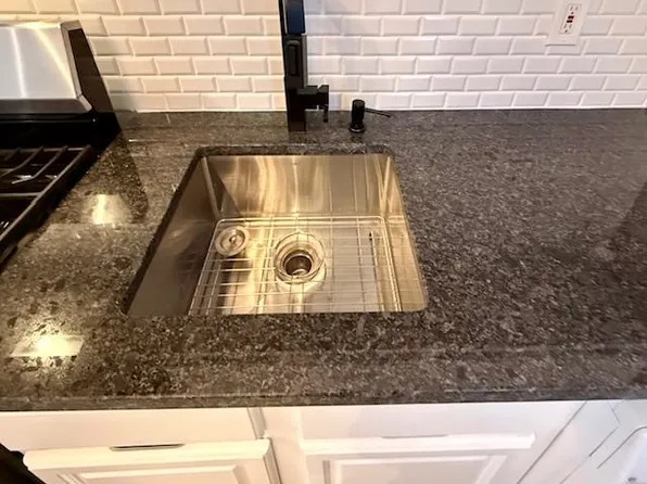 6607 Lincoln Place image 7 of 18