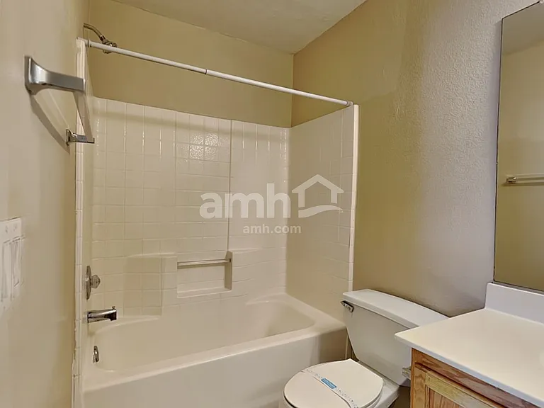 6323 W Winslow Ave — Photo 17