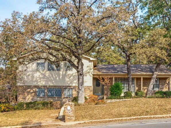 411 Washington Dr, Arlington, TX 76011