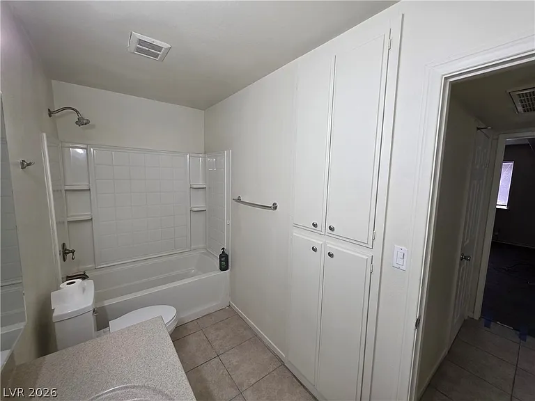 1440 Vegas Valley Dr #8 — Photo 43