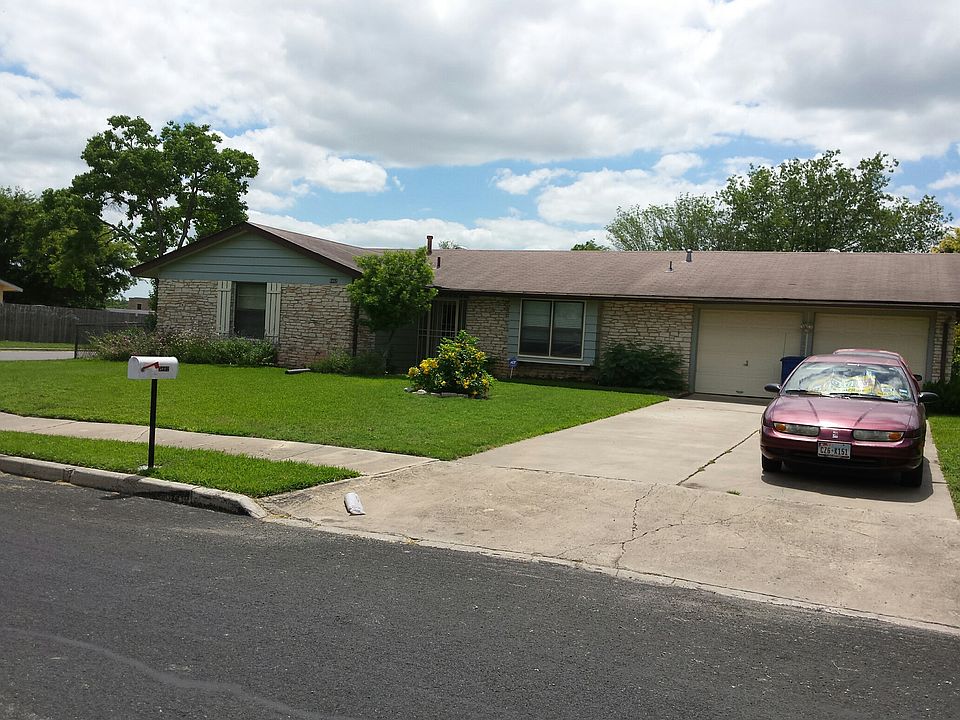 2nd image of 5802 Laurel Valley Dr