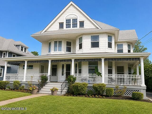 1st image of 64 Harding Rd