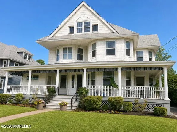 64 Harding Rd, Red Bank, NJ 07701