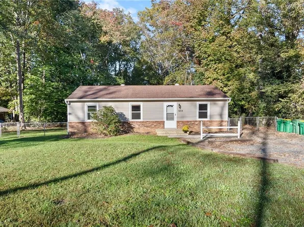 634 Green Tree Dr, Lewisville, NC 27023