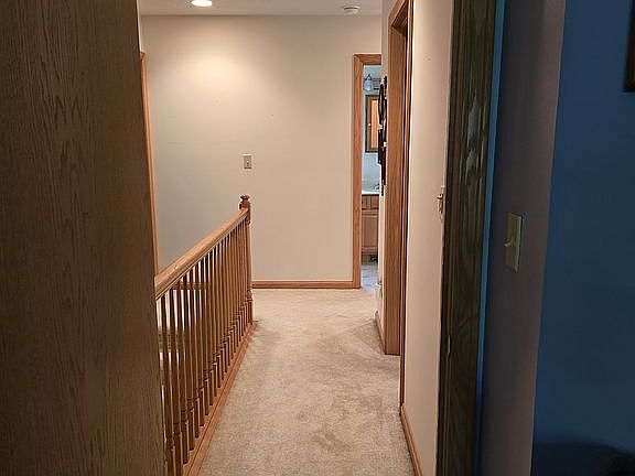 5th image of 7463 Bear Creek Rd