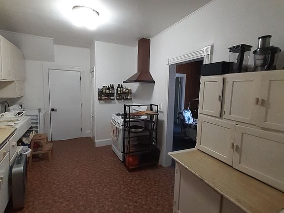 2nd image of 50 College Ave Floor 1