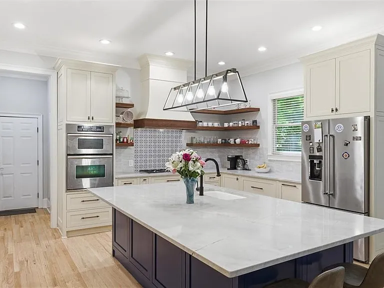 1247 Manor Oaks Ct — Photo 25