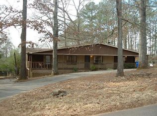 5925 Dogwood Dr, Acworth, GA 30102