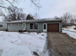 107 N Lincoln St, Everly, IA 51338